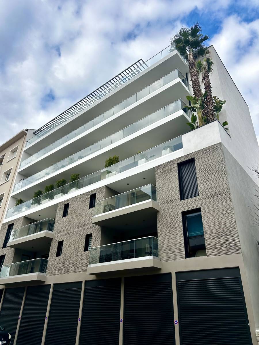 Achat appartement T4 neuf hyper centre-ville de Hyères dans le Var 