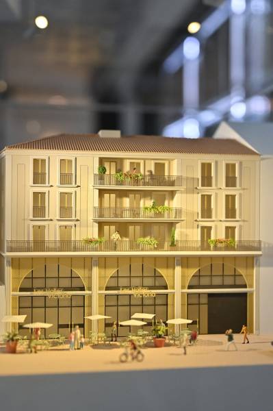 PROJET CARRE VICTORIA LOGEMENTS BUREAUX ET HALLES GOURMANDES EN HYPER CENTRE-VILLE DE HYERES