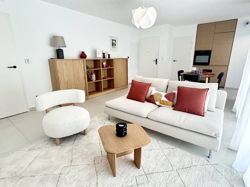 Dernier lot : Appartement témoin T4 neuf avec stationnements en hyper centre-ville de Hyères - Disponibilité immédiate